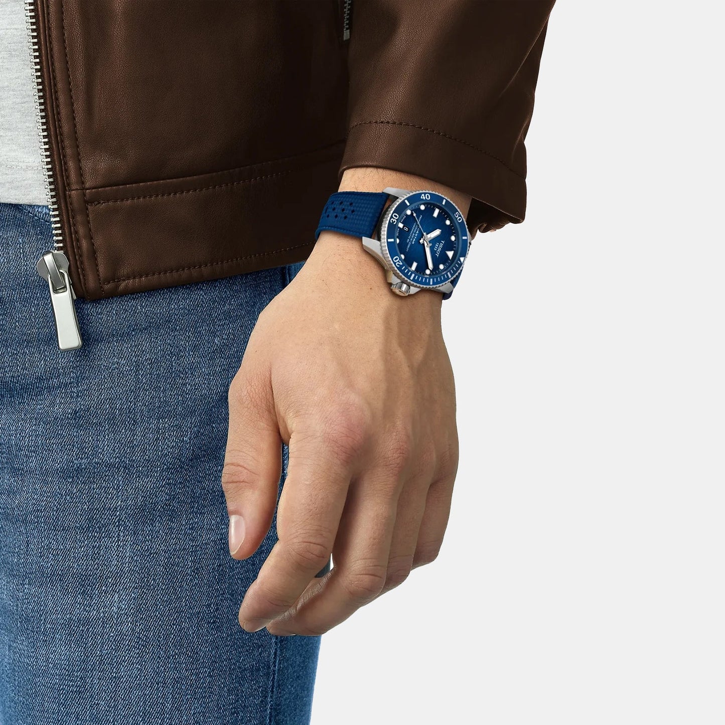 T-sport Seastar 2000 Men Automatic Blue Dial Analog Rubber Watch T1209071704100