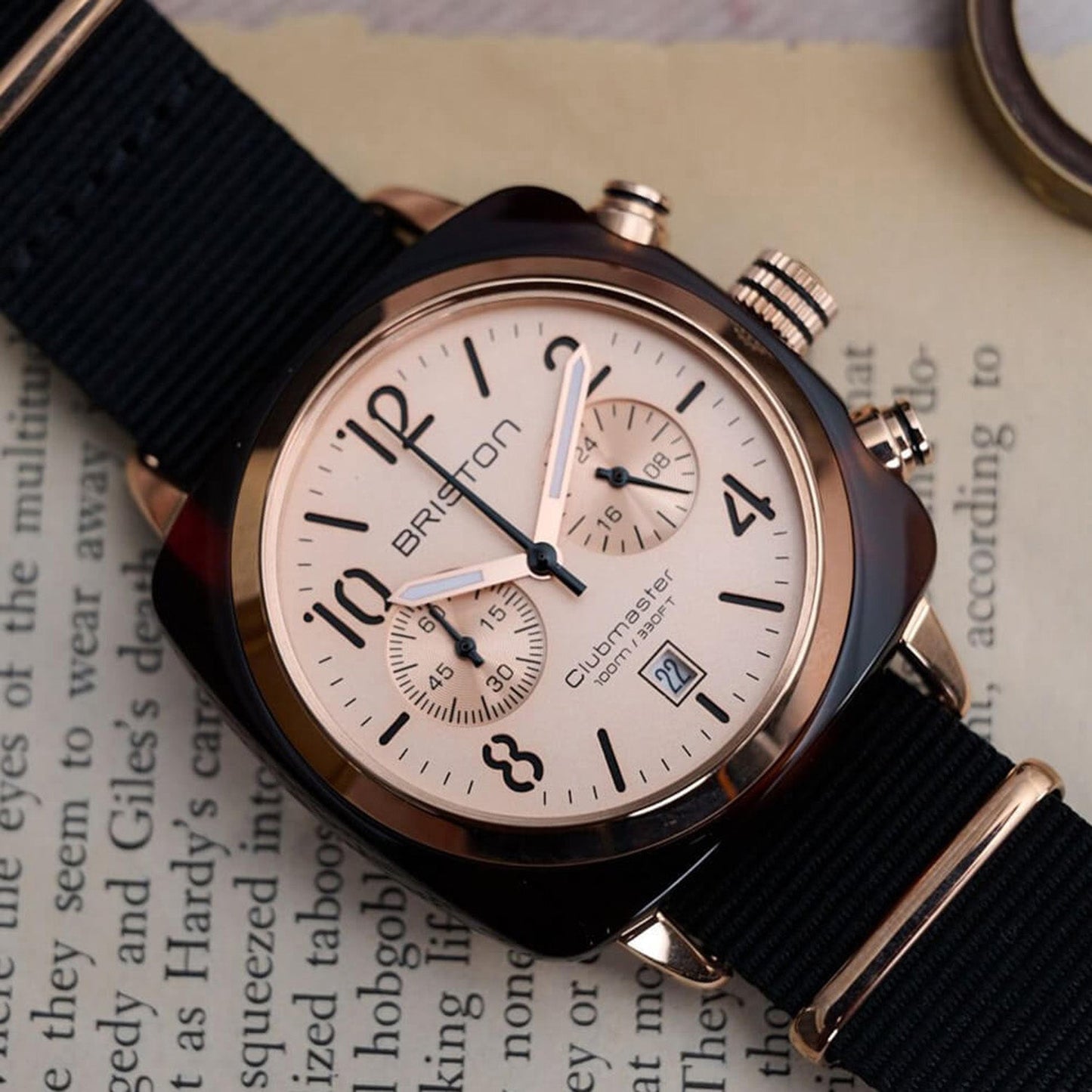 Clubmaster Classic Men Quartz Rose Gold Dial Chronograph NATO Watch 14140.PRA.T.6.NB