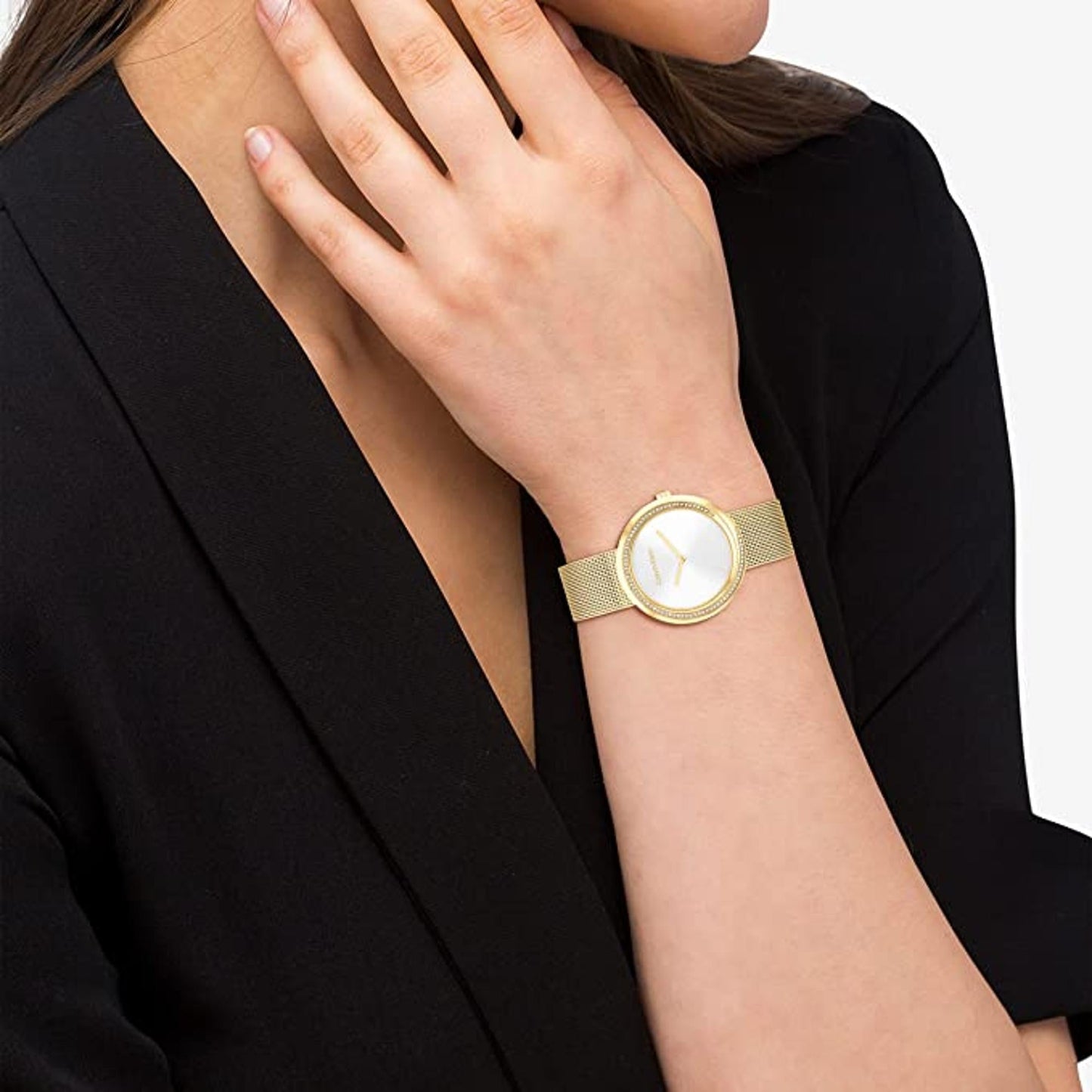 Twisted Bezel Women Quartz Silver Dial Analog Mesh Watch 25200150