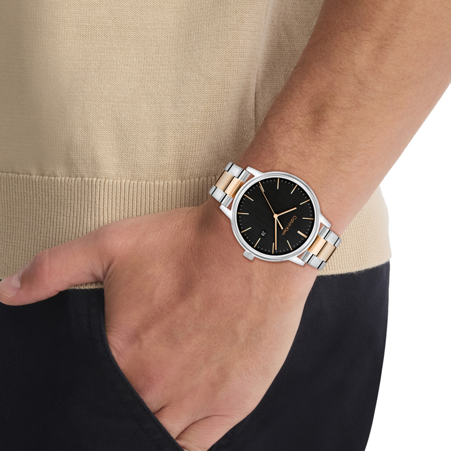 Linked Bracelet Men Quartz Black Dial Analog Stainless Steel Watch 25200479