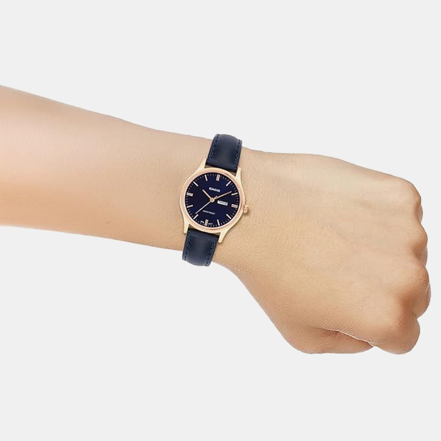 LTP Women Quartz Blue Dial Analog Leather Watch A2511