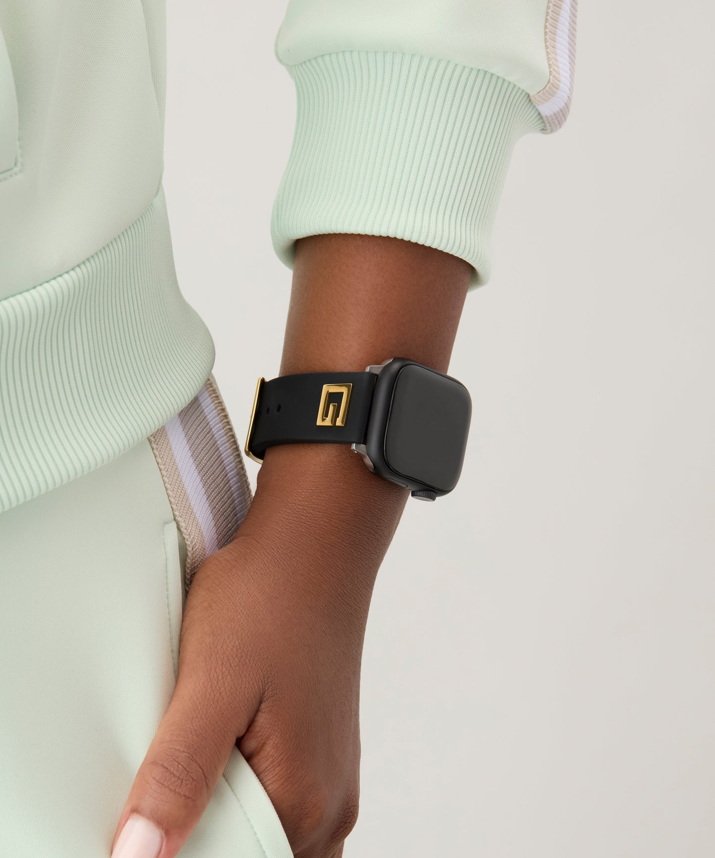 GUESS APPLE BAND (38MM-40MM)