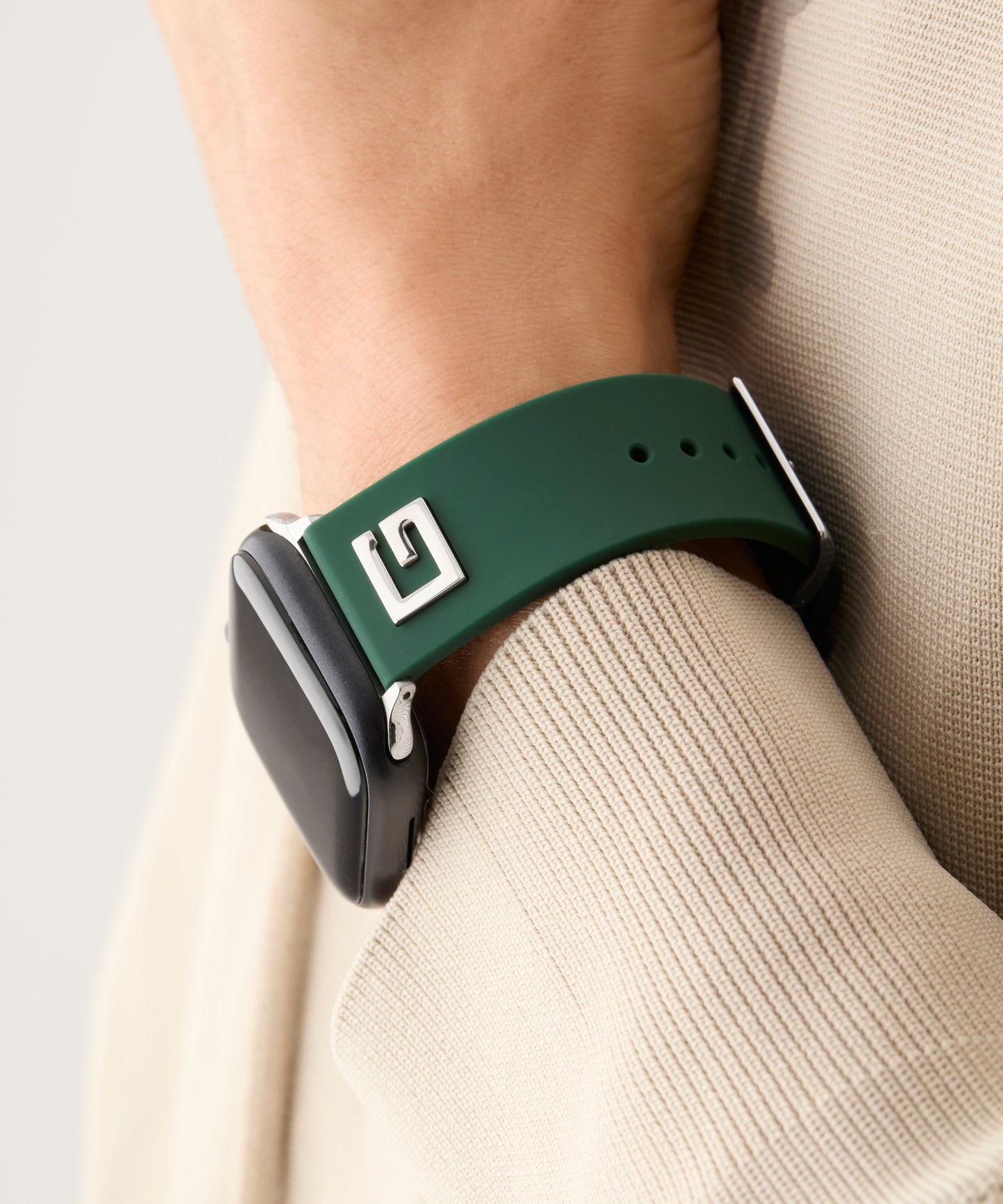 GUESS APPLE BAND (42MM-44MM)