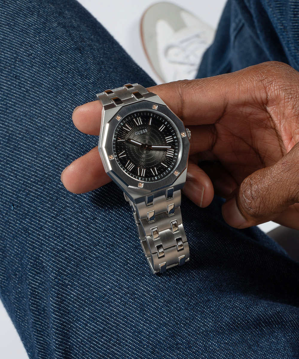 GUESS Mens Silver Tone Analog Watch