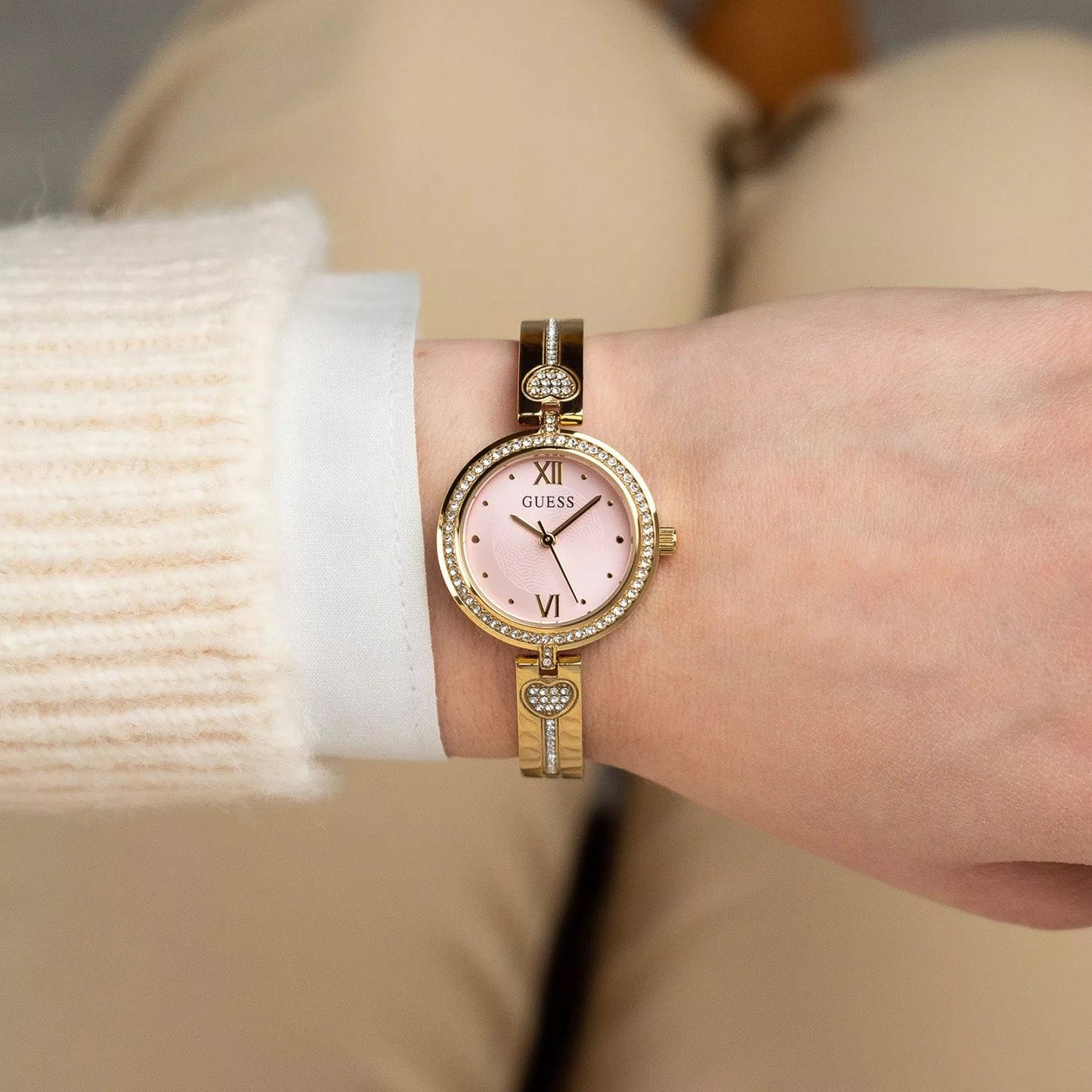 Gb Lovey Women Quartz Pink Dial Analog Stainless Steel GW0655L5