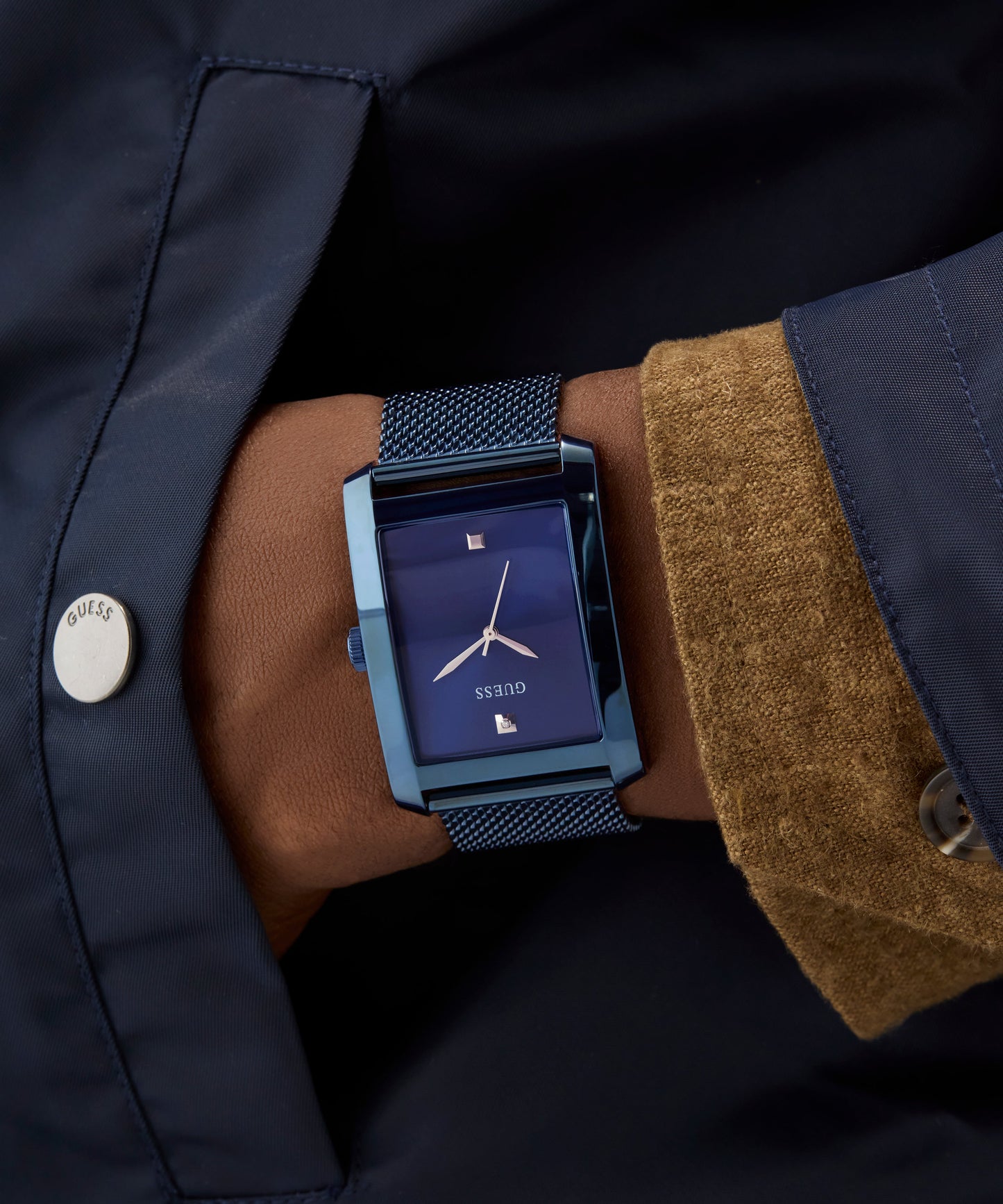 GUESS Mens Blue Analog Watch