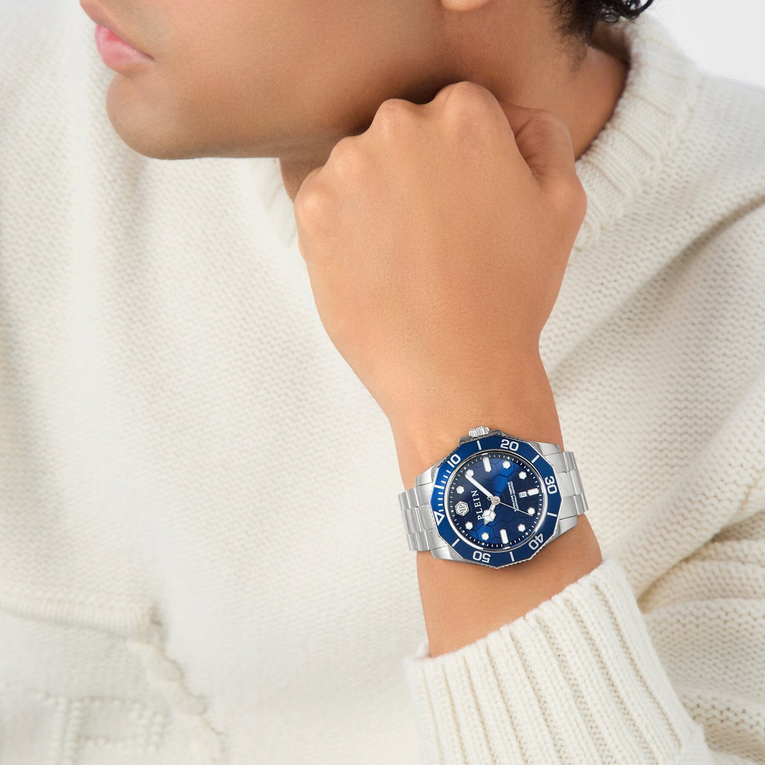 Men Quartz Blue Dial Analog Stainless Steel Watch PW2GA0426