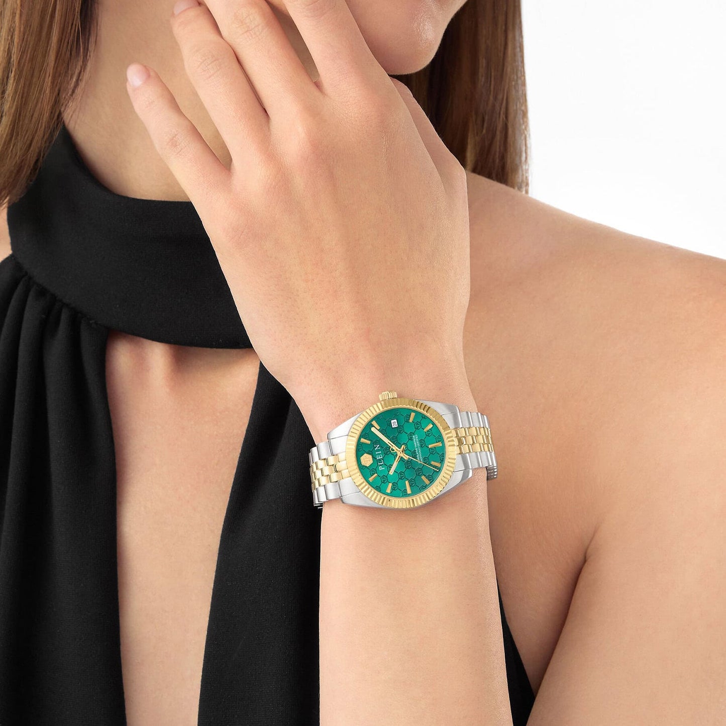 Women Quartz Green Dial Analog Stainless Steel Watch PWYFA0926