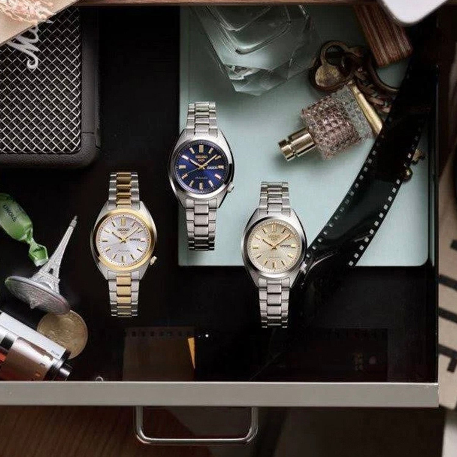 5 Sports Women Automatic Blue Dial Analog Stainless Steel Watch SRE021K1