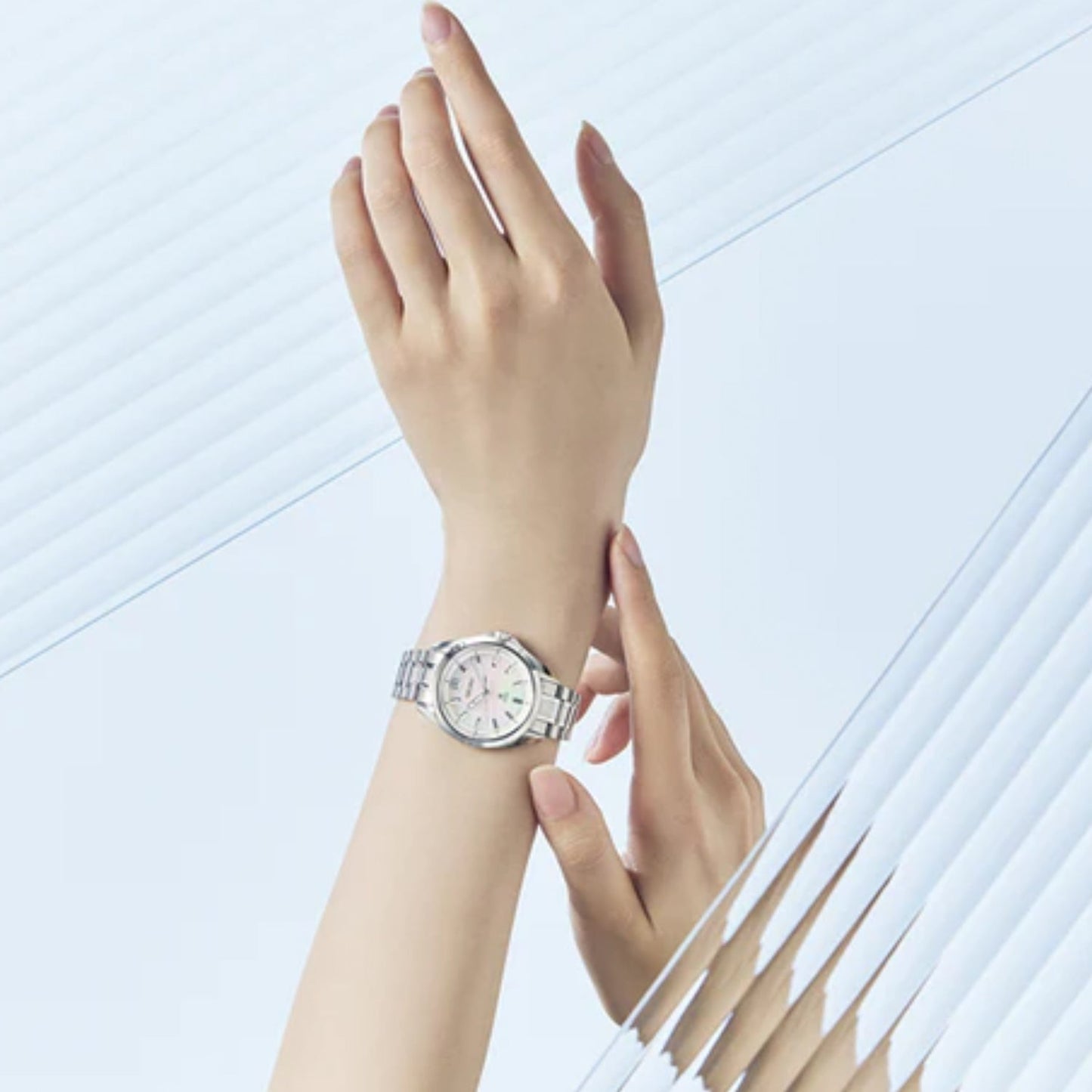 Prospex Women Quartz White Dial Analog Stainless Steel Watch SUR605J1