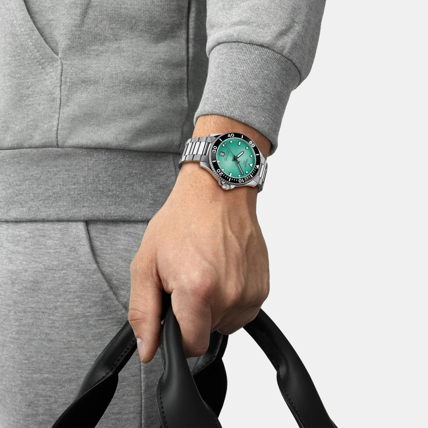 Seastar Men Quartz Green Dial Analog Stainless Steel Watch T1204101109100