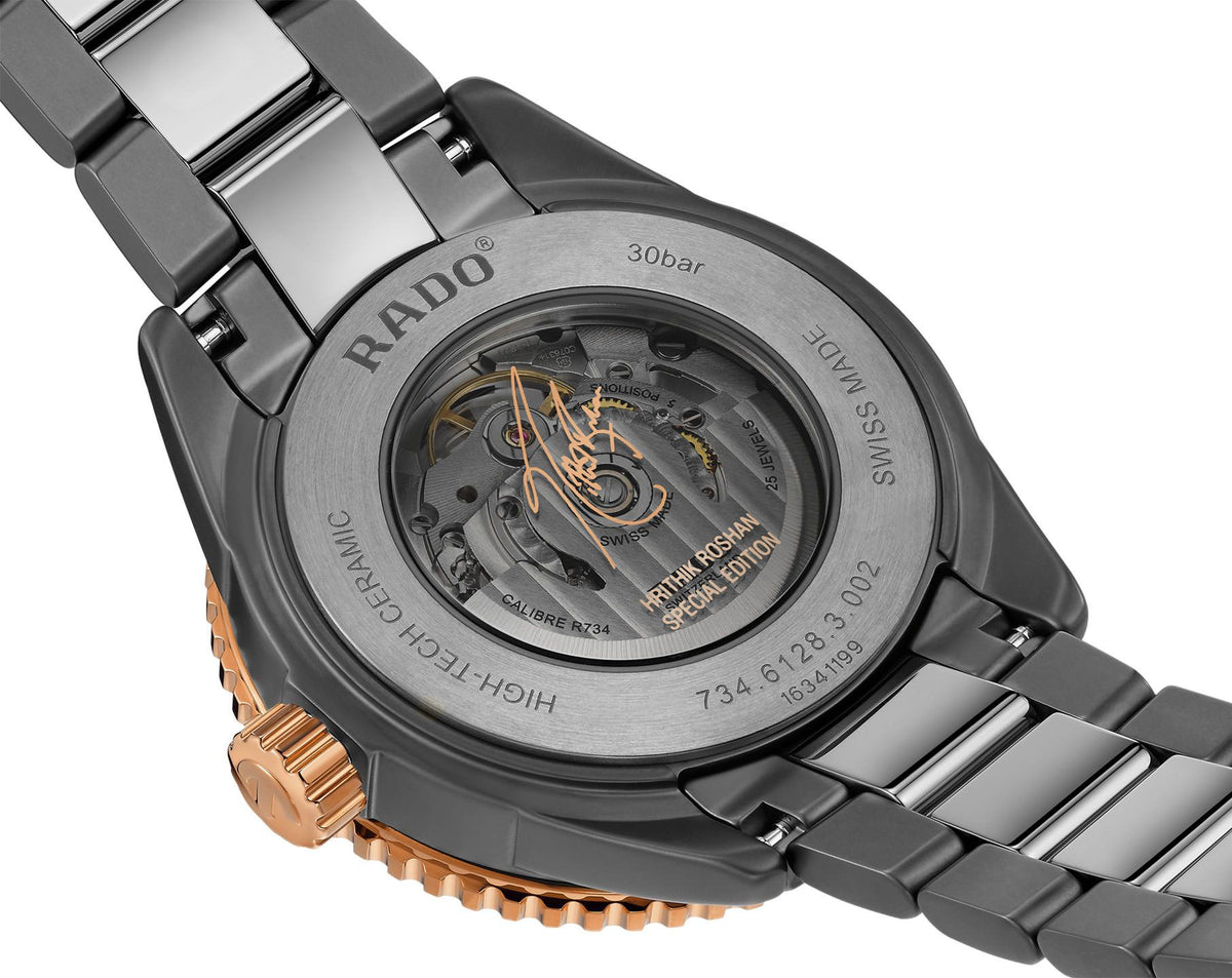 Rado Captain Cook Automatic Men Watches in Round case & Black Dial R32128162