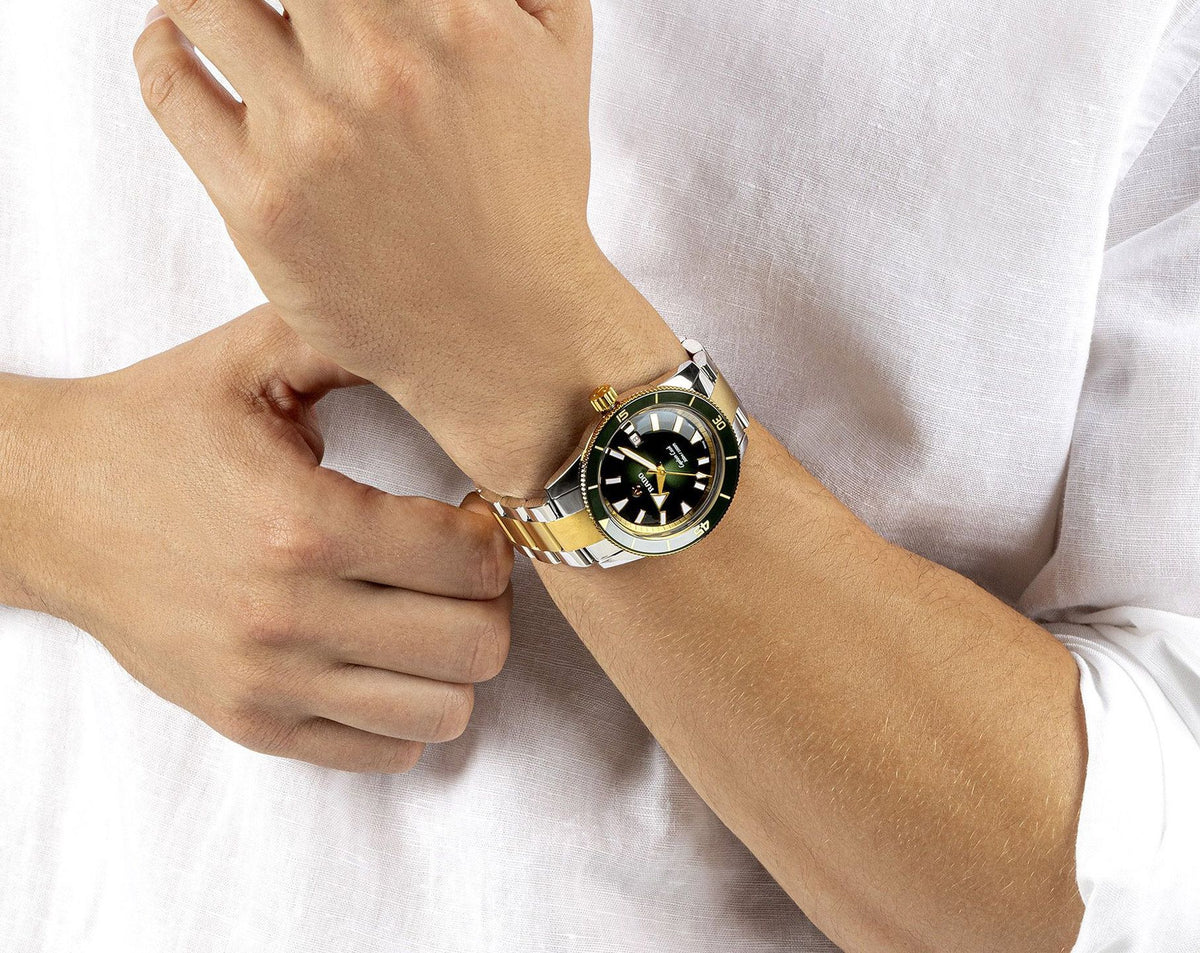 Rado Captain Cook Automatic Men Watches in Round case & Green Dial R32138303