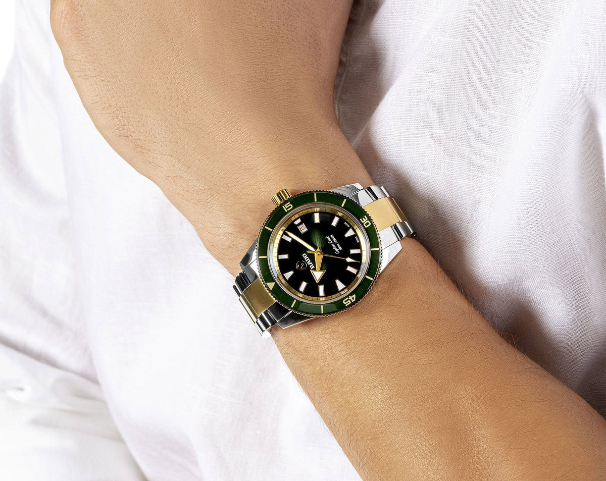 Rado Captain Cook Automatic Men Watches in Round case & Green Dial R32138303