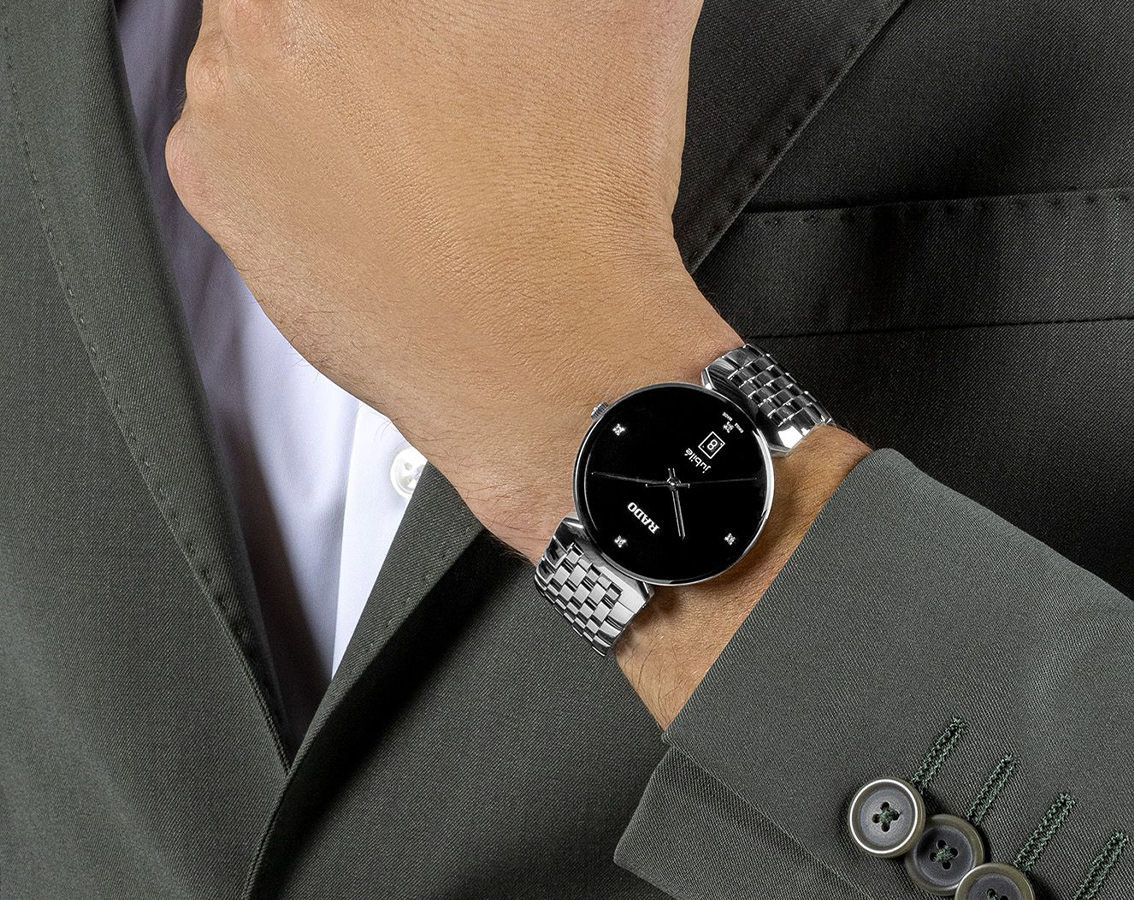 Rado Florence Quartz Unisex Watches in Round case & Black Dial R48912713