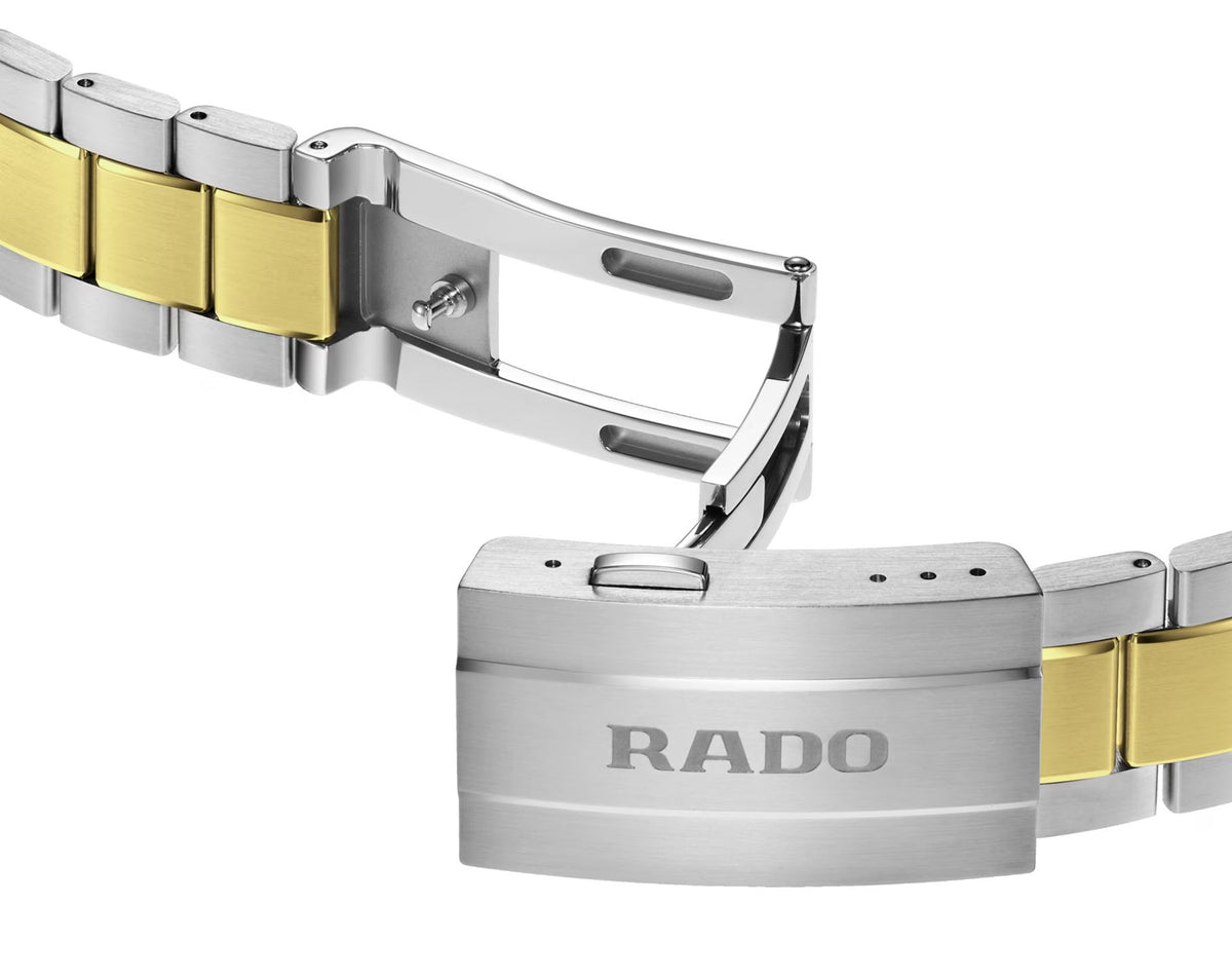 Rado HyperChrome Quartz Men Watches in Round case & Black Dial R32280153