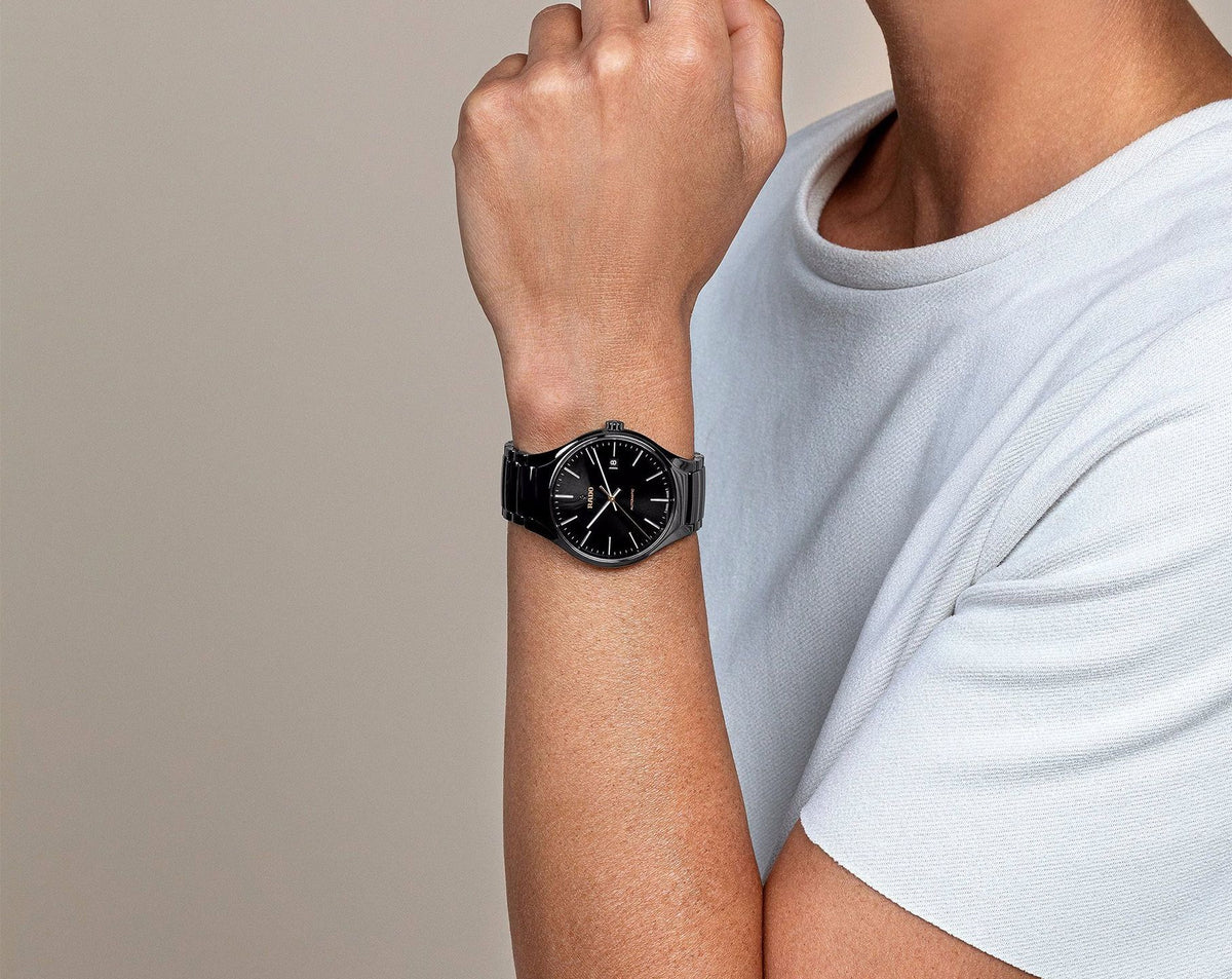 Rado True Round Automatic Men Watches in Round case & Black Dial R27056162