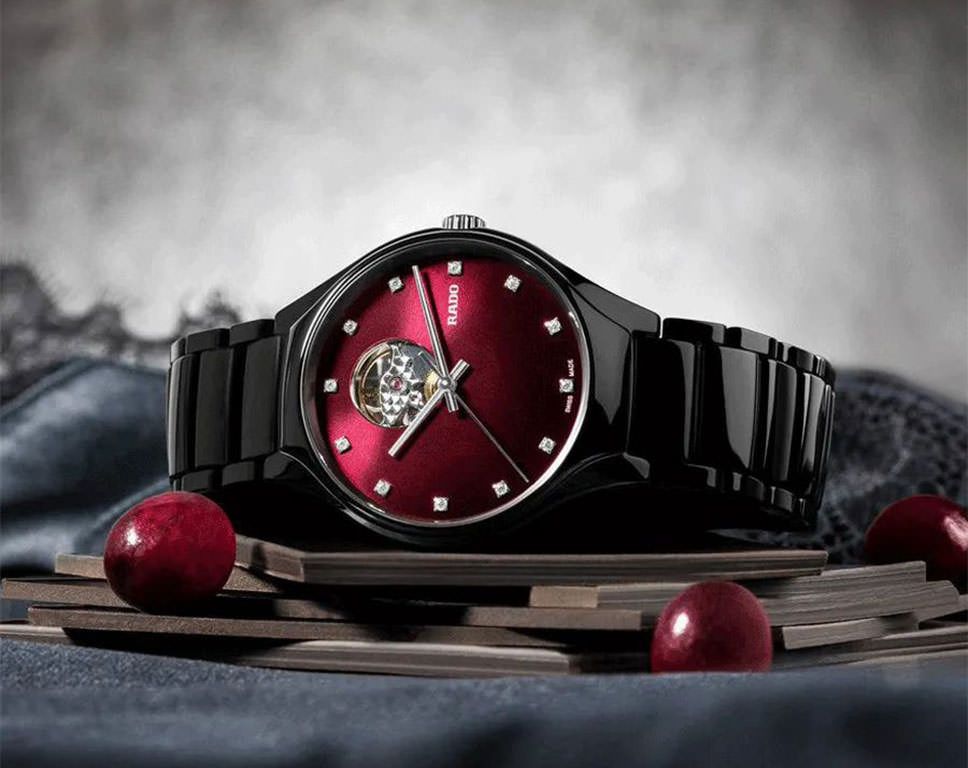 Rado True Round Automatic Unisex Watches in Round case & Red Dial R27107742