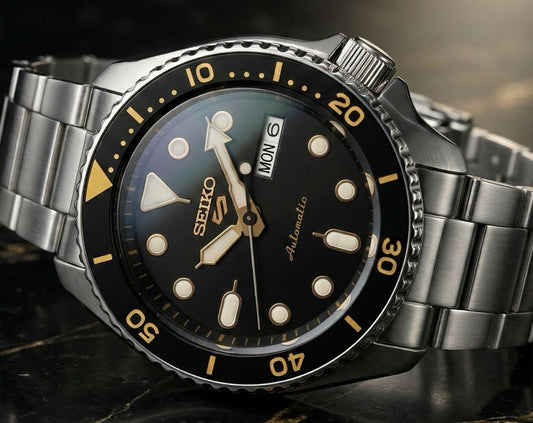 Seiko 5 Sports Automatic Men Watches in Round case & Black Dial SRPD57K1