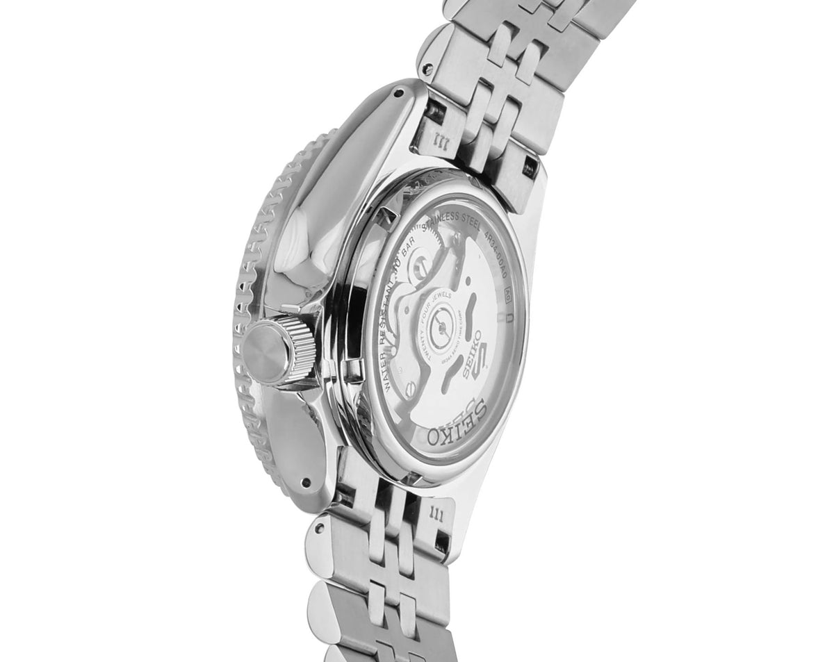 Seiko 5 Sports Automatic Men Watches in Round case & Black Dial SSK001K1