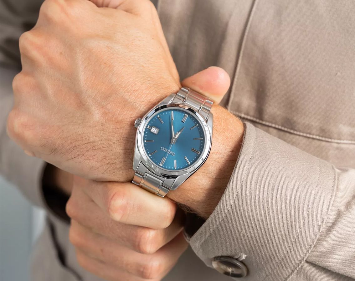Seiko Dress Quartz Men Watches in Round case & Blue Dial SUR525P1