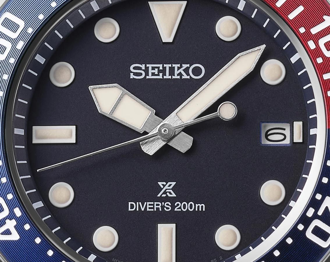Seiko Prospex Solar Powered Men Watches in Round case & Blue Dial SNE595P1