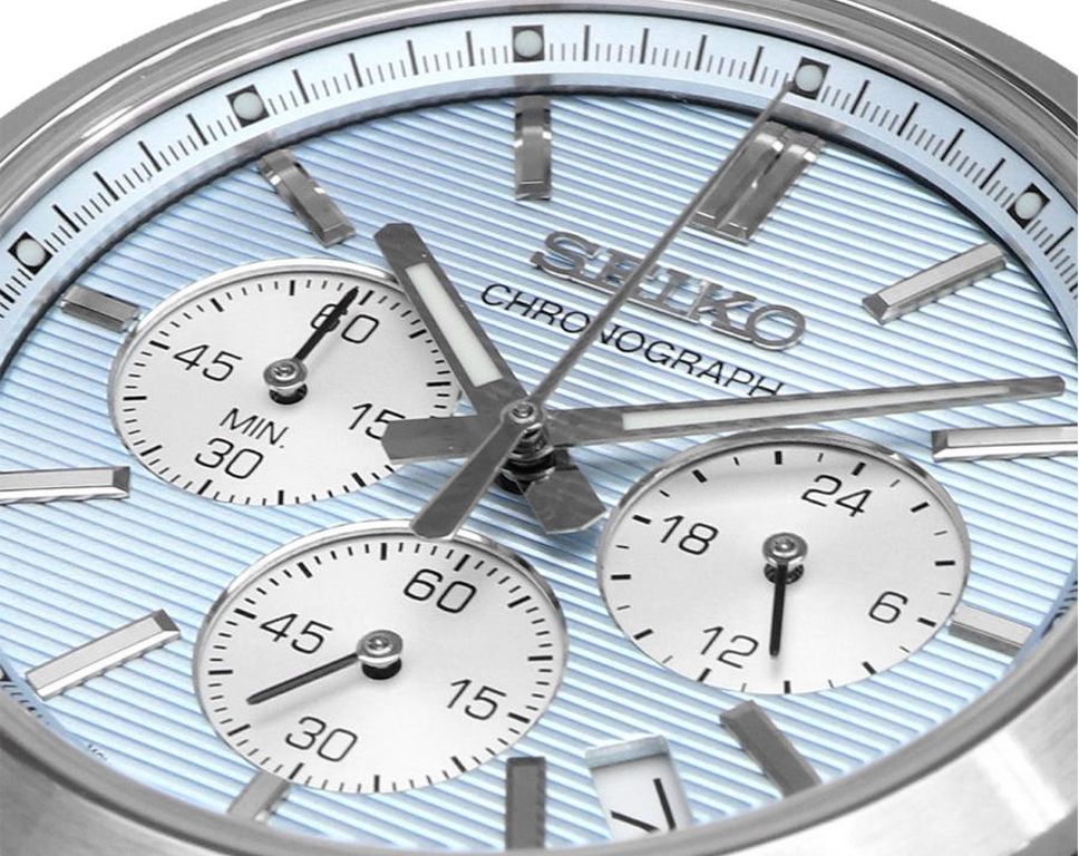 Seiko Sport Quartz Men Watches in Round case & Blue Dial SSB459P1